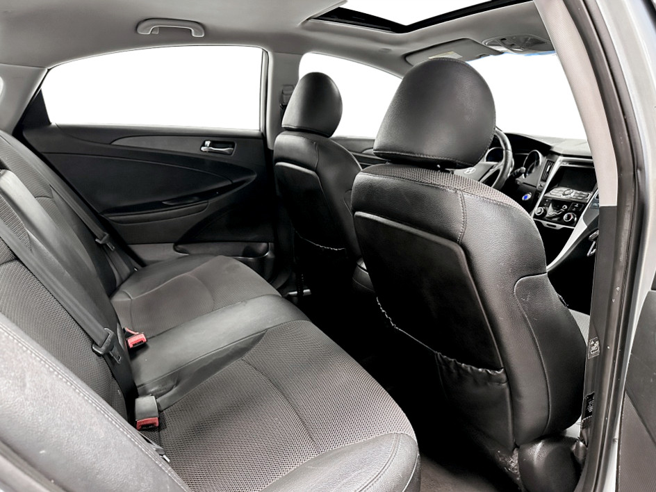 2011 Hyundai Sonata SE - Photo 20