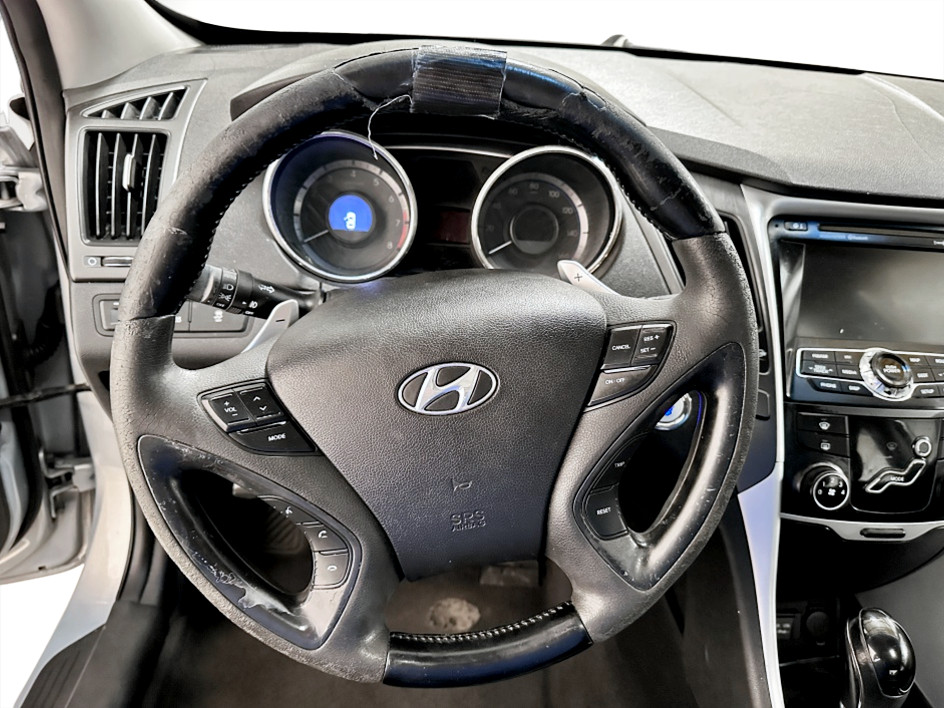2011 Hyundai Sonata SE - Photo 10