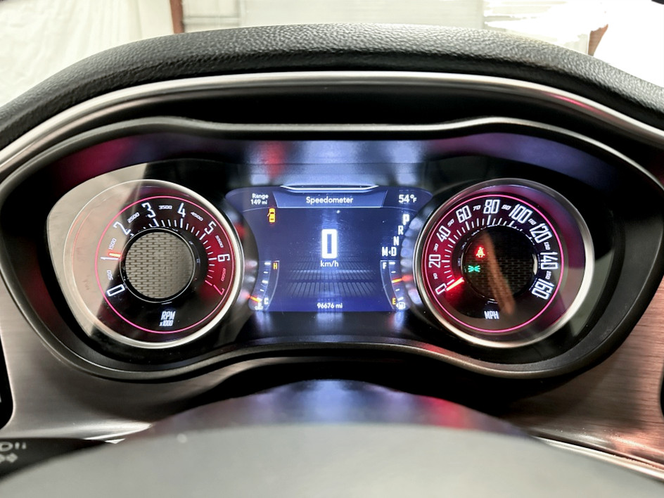 2017 Dodge Challenger SXT - Photo 13