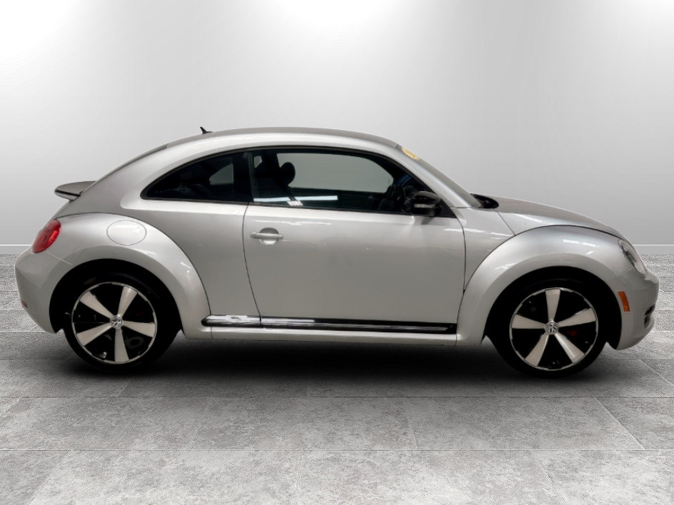 2012 Volkswagen Beetle 2.0 - Photo 2