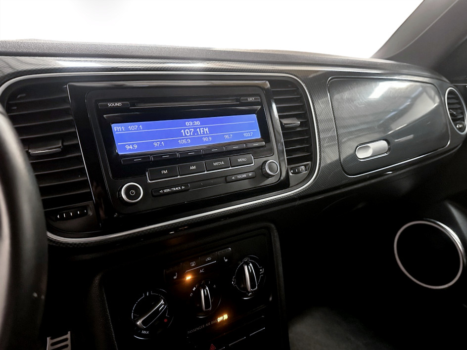 2012 Volkswagen Beetle 2.0 - Photo 14