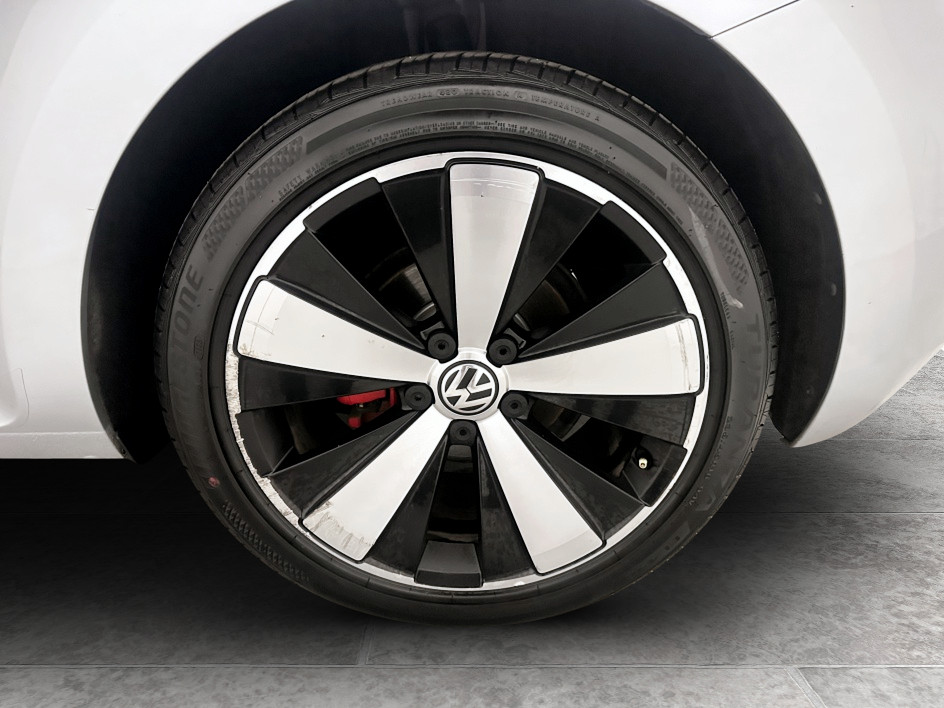 2012 Volkswagen Beetle 2.0 - Photo 22