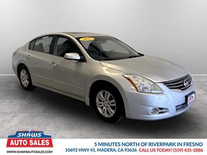 View 2011 Nissan Altima 