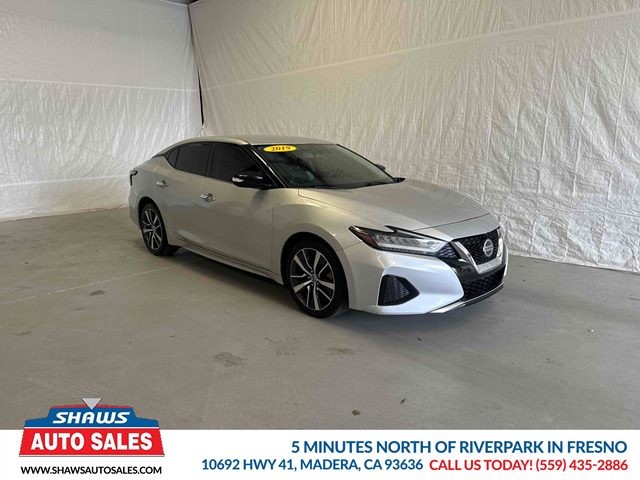 Brilliant Silver Metallic 2019 Nissan Maxima SV FWD Sedan Front-Wheel Drive Automatic