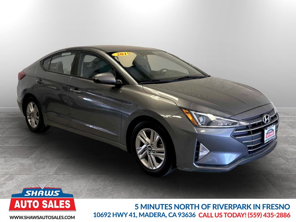 2019 Hyundai Elantra 2.0 SE's photo