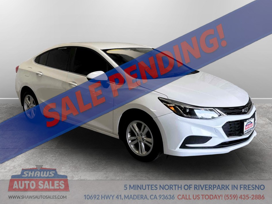 2017 Chevrolet Cruze LT Auto's photo
