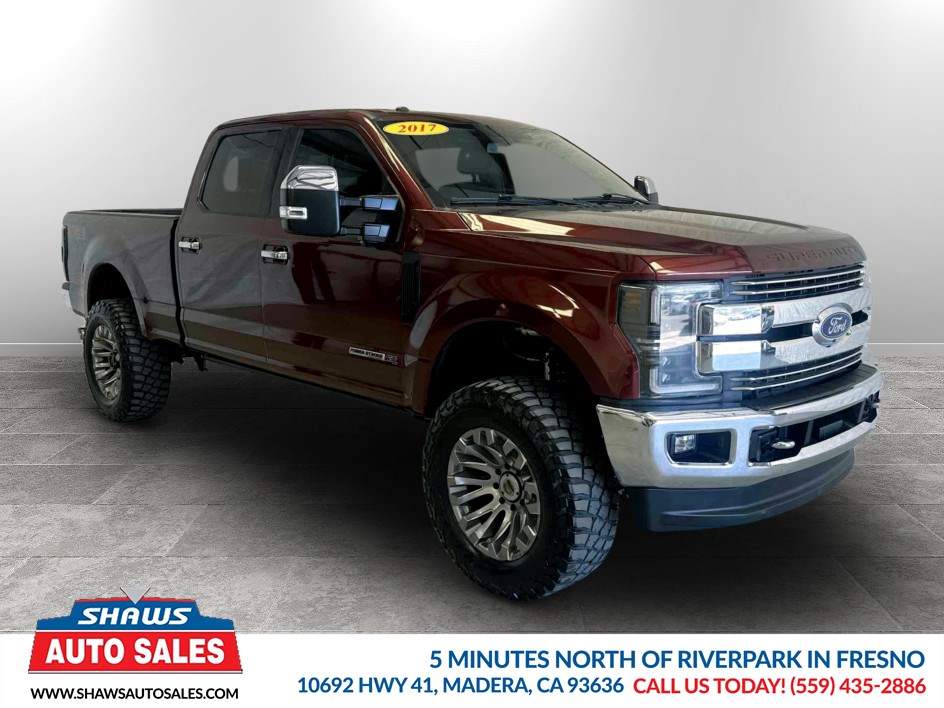 2017 Ford F-250 Lariat 4x4 Crew Cab 6-3/4' Box's photo