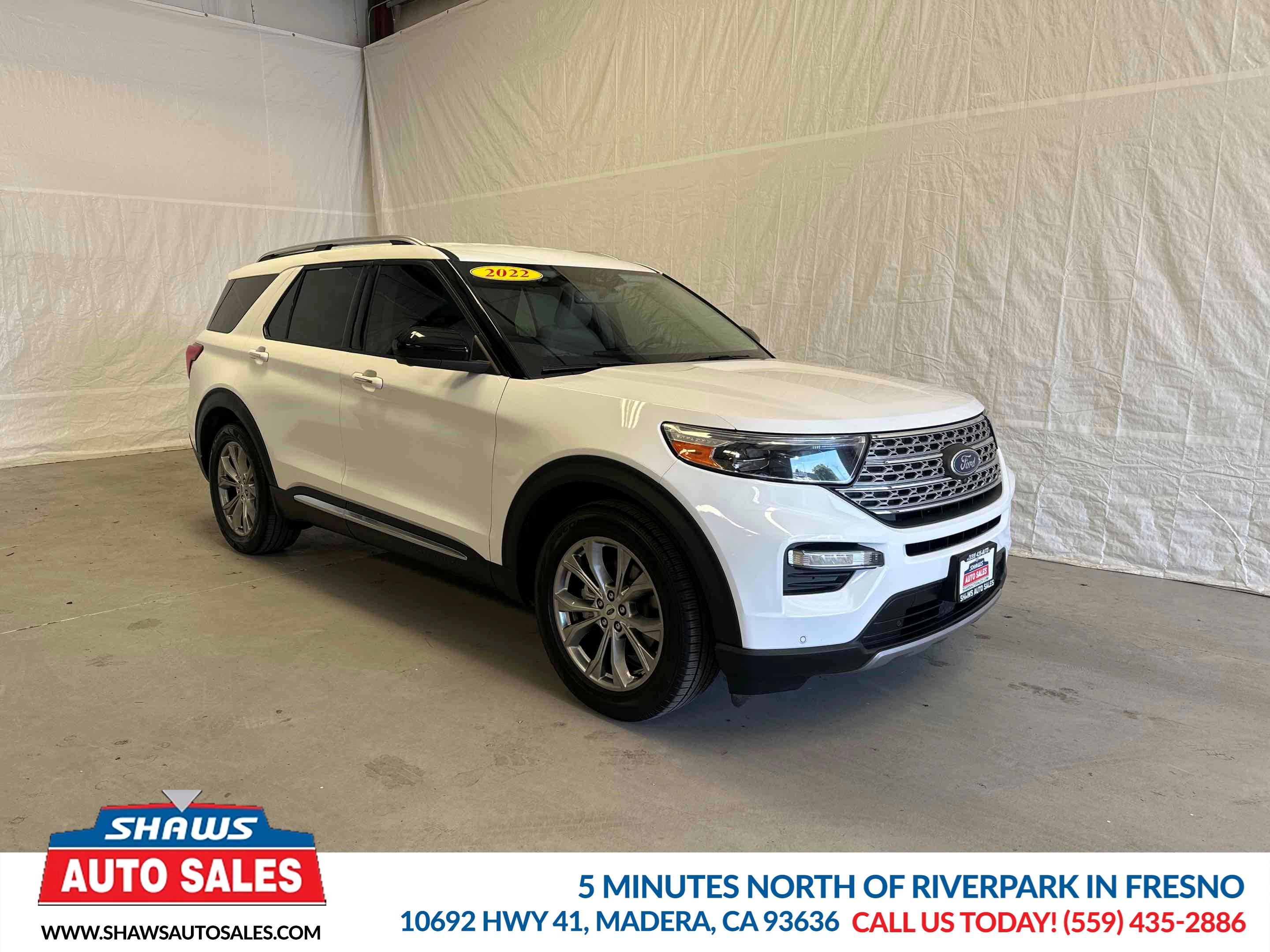 2022 Ford Explorer Limited RWD's photo