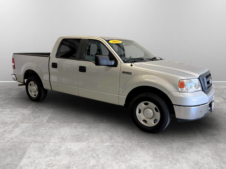 Photo 2 of this Ford F-150