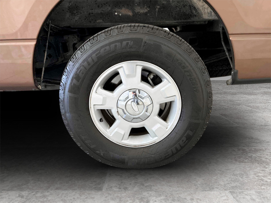 Photo 21 of this Ford F-150