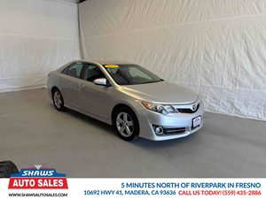 View 2014 Toyota Camry 