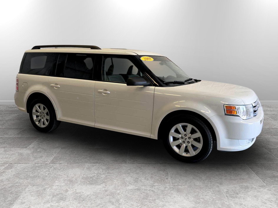 Photo 2 of this Ford Flex