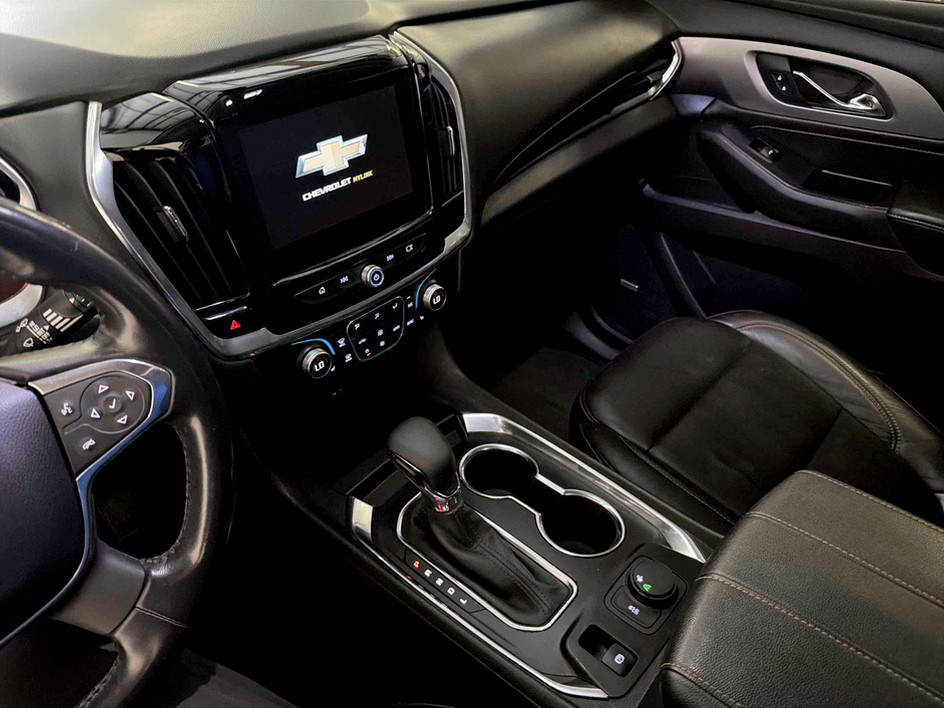 Photo 12 of this Chevrolet Traverse