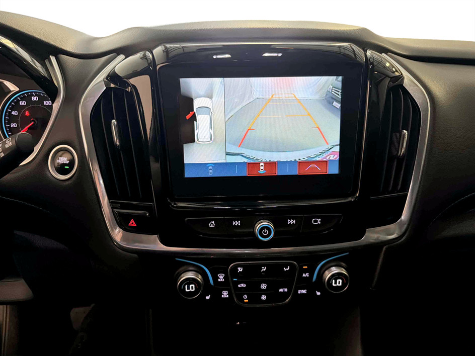 Photo 14 of this Chevrolet Traverse