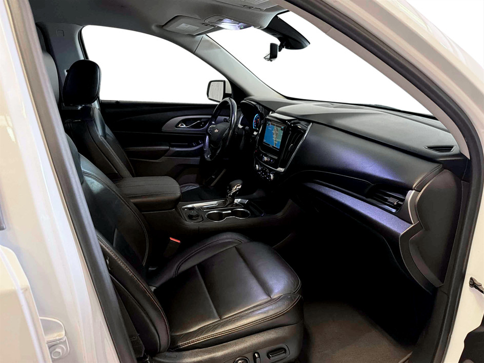 Photo 16 of this Chevrolet Traverse