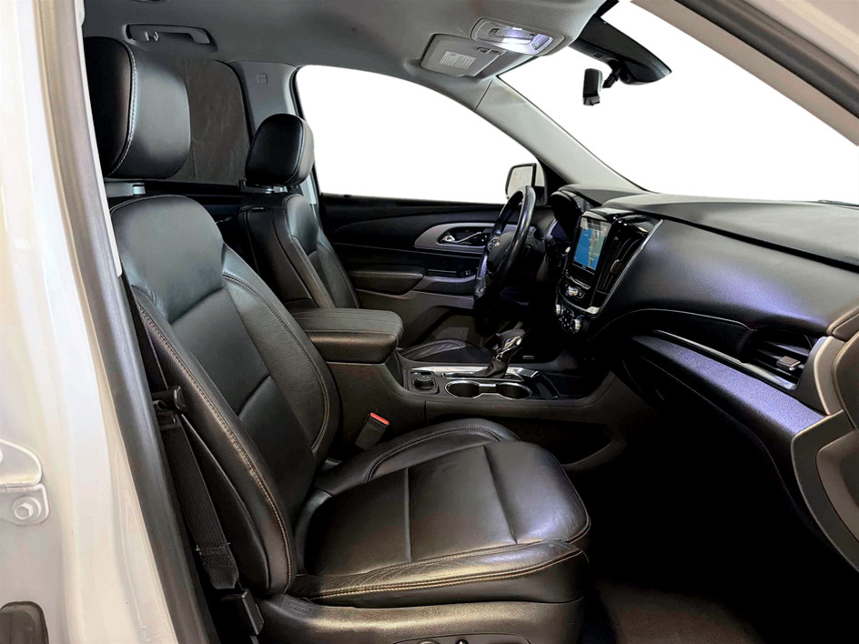 Photo 17 of this Chevrolet Traverse