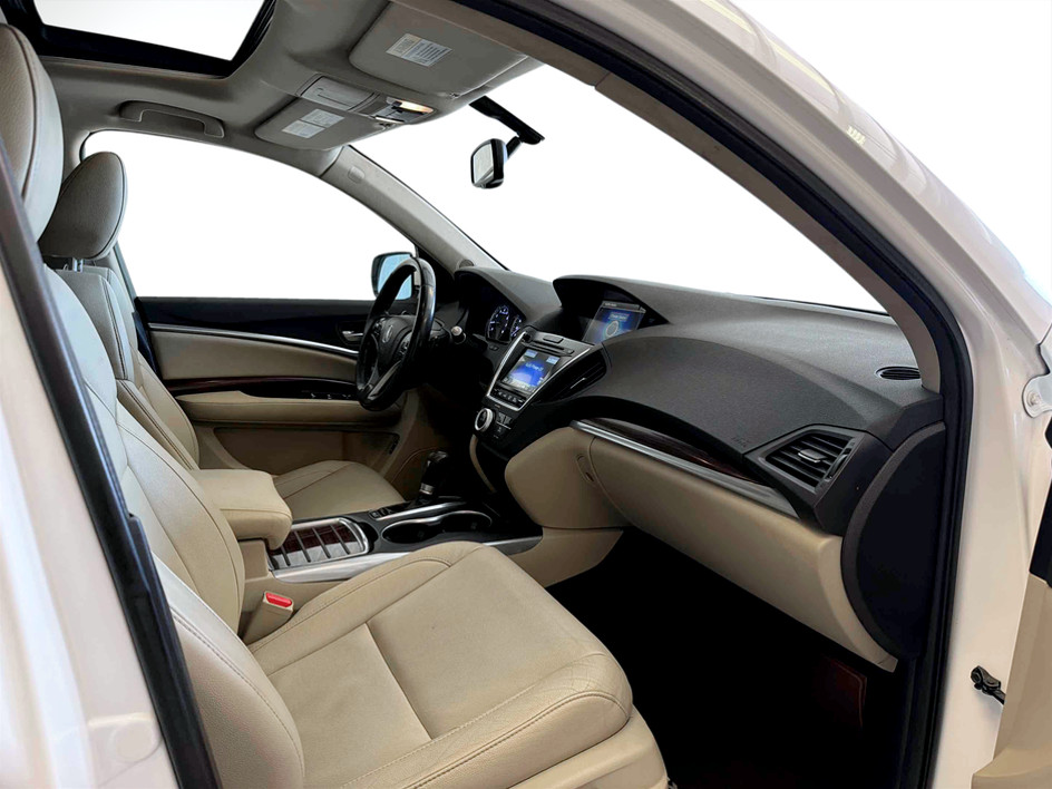 Photo 16 of this Acura MDX