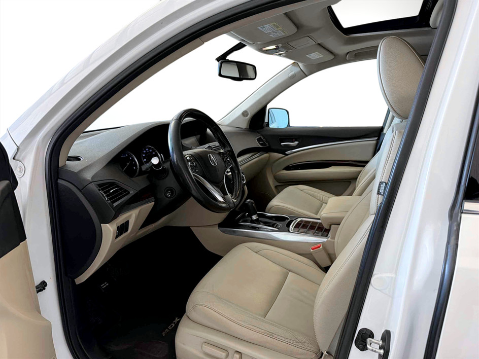 Photo 9 of this Acura MDX