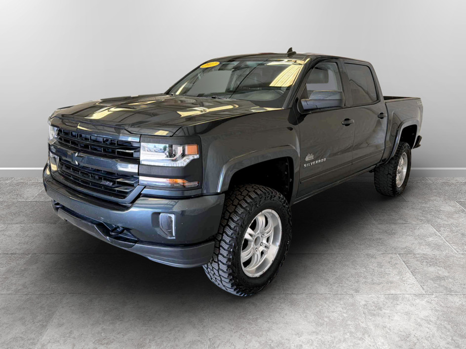 Photo 7 of this Chevrolet Silverado 1500