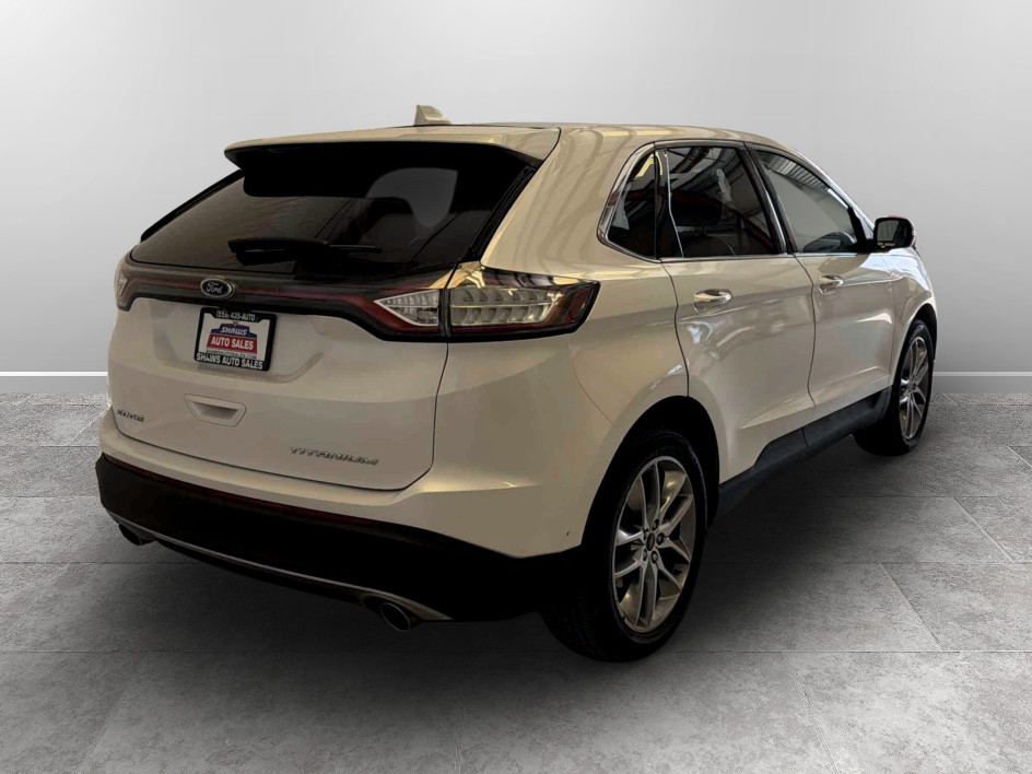 Photo 4 of this Ford Edge