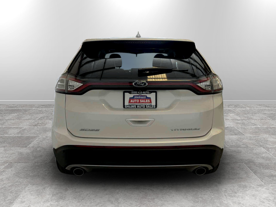 Photo 5 of this Ford Edge
