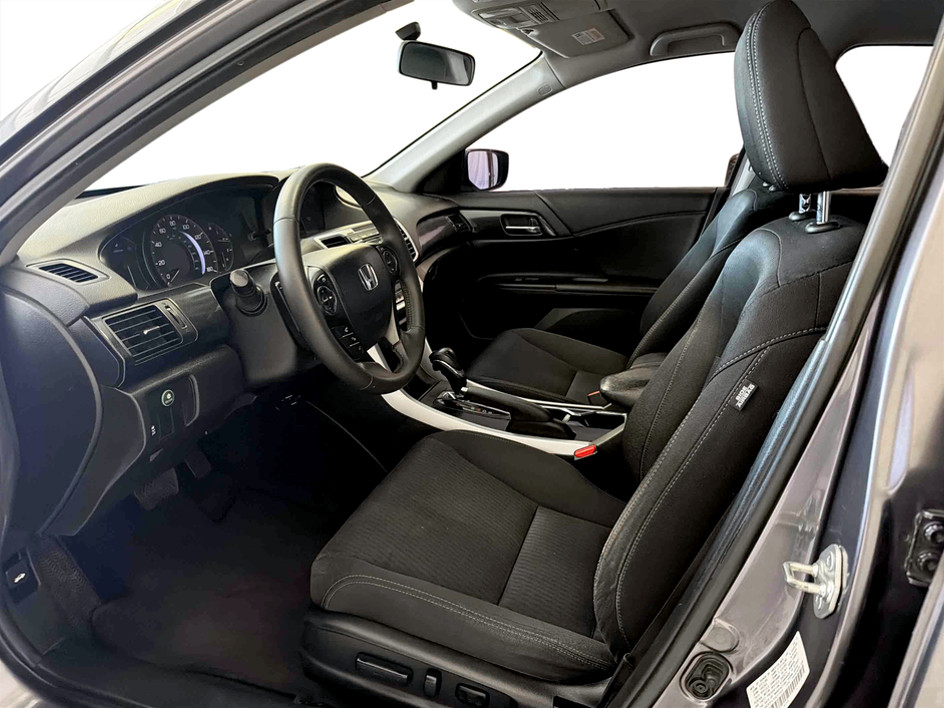 Photo 9 of this Honda Accord Sedan