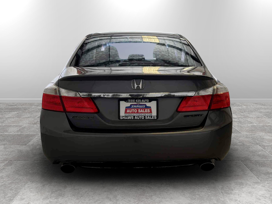 Photo 5 of this Honda Accord Sedan