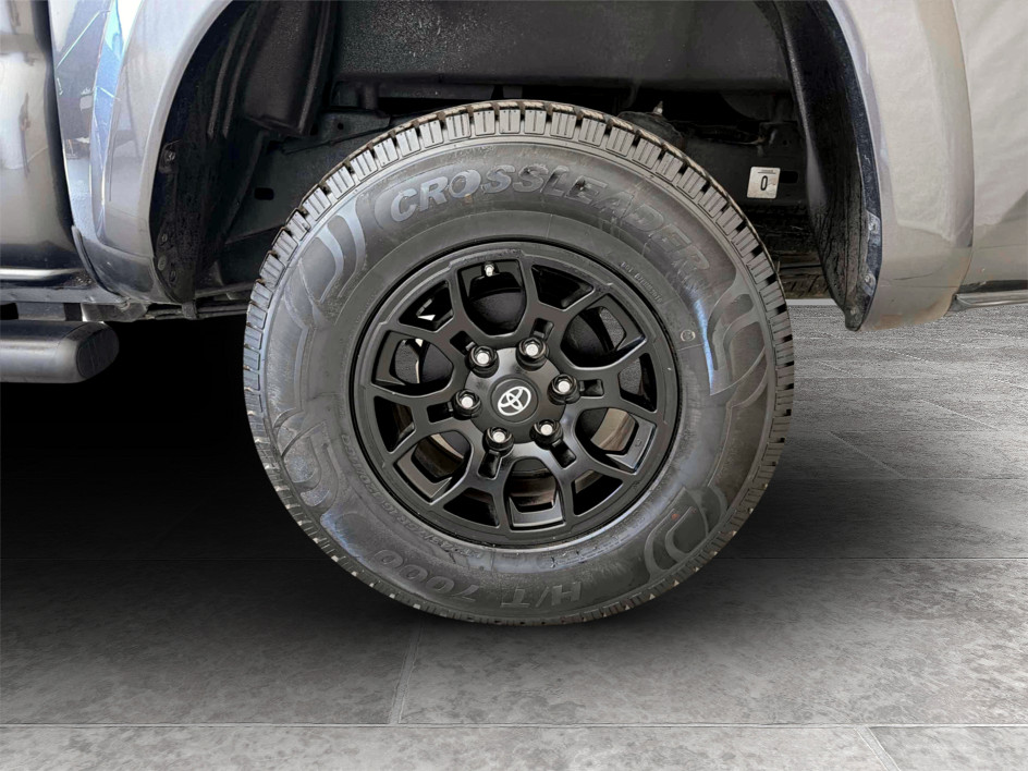 Photo 19 of this Toyota Tacoma 2WD