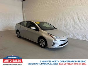 View 2016 Toyota Prius 