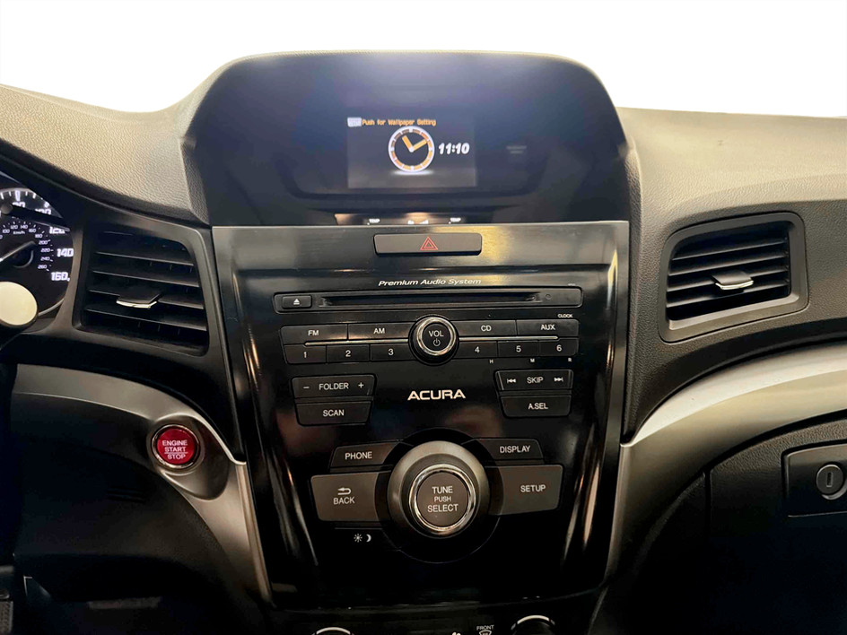 Photo 13 of this Acura ILX