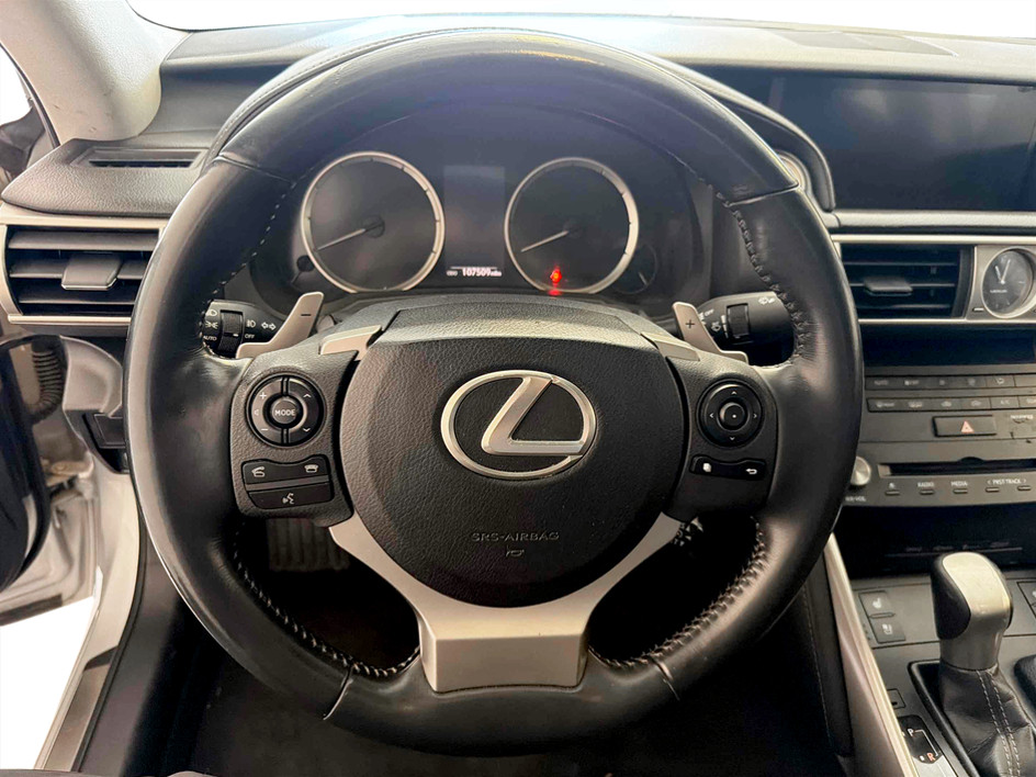 Photo 11 of this Lexus IS 250