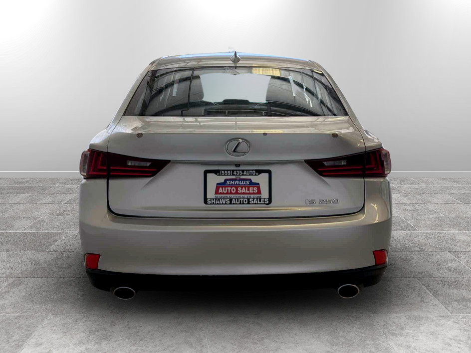 Photo 5 of this Lexus IS 250