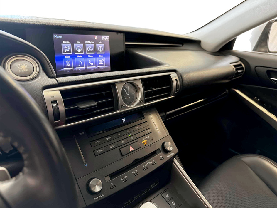 Photo 15 of this Lexus IS 250