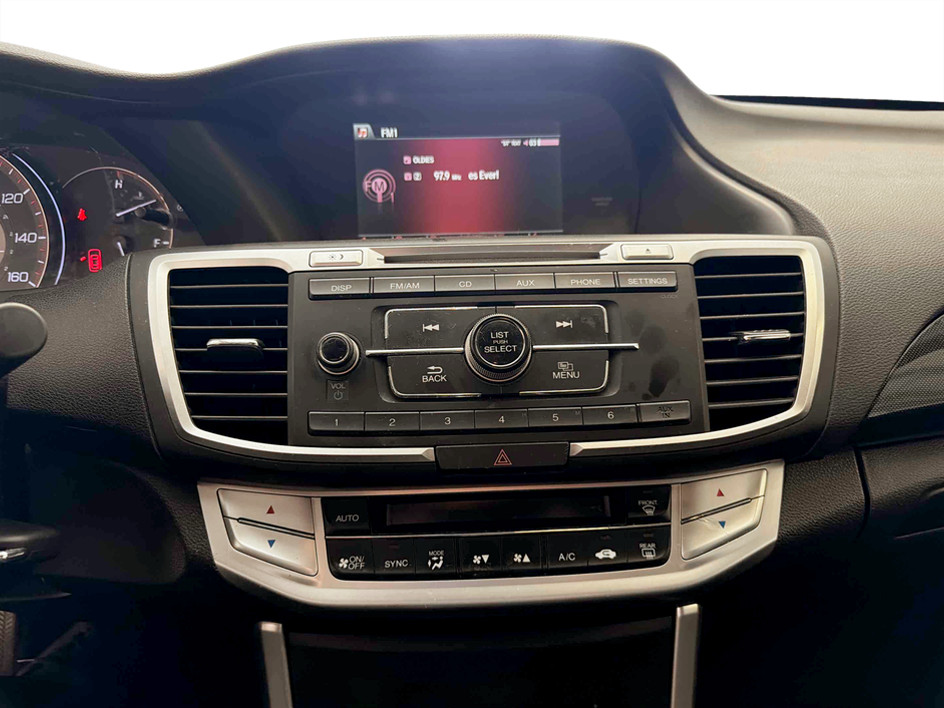 Photo 13 of this Honda Accord Sedan
