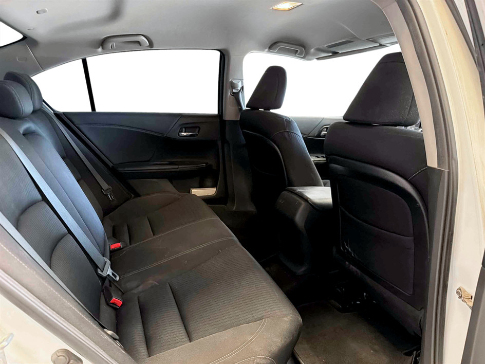 Photo 18 of this Honda Accord Sedan