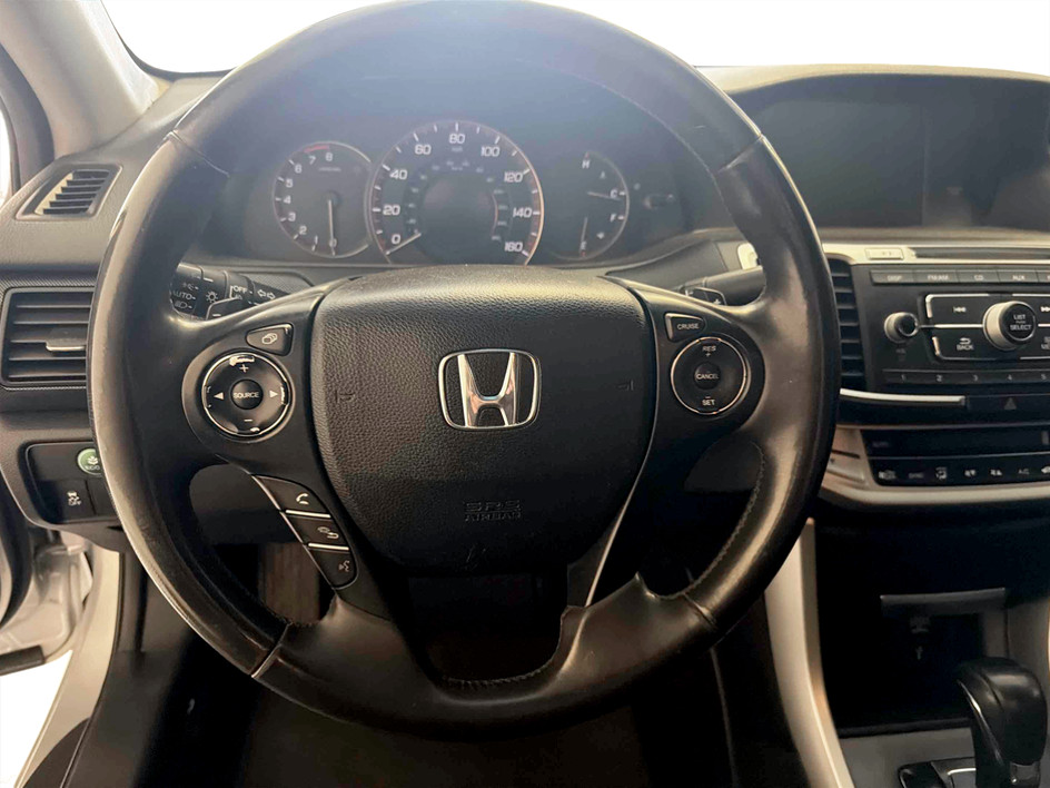 Photo 11 of this Honda Accord Sedan