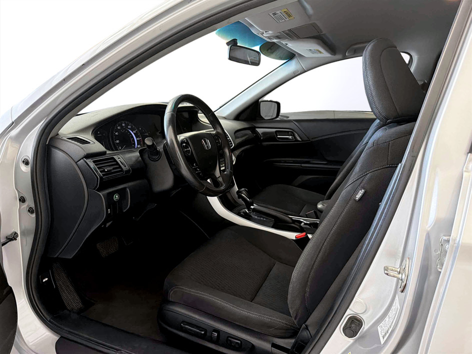 Photo 9 of this Honda Accord Sedan