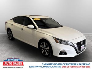 View 2019 Nissan Altima 