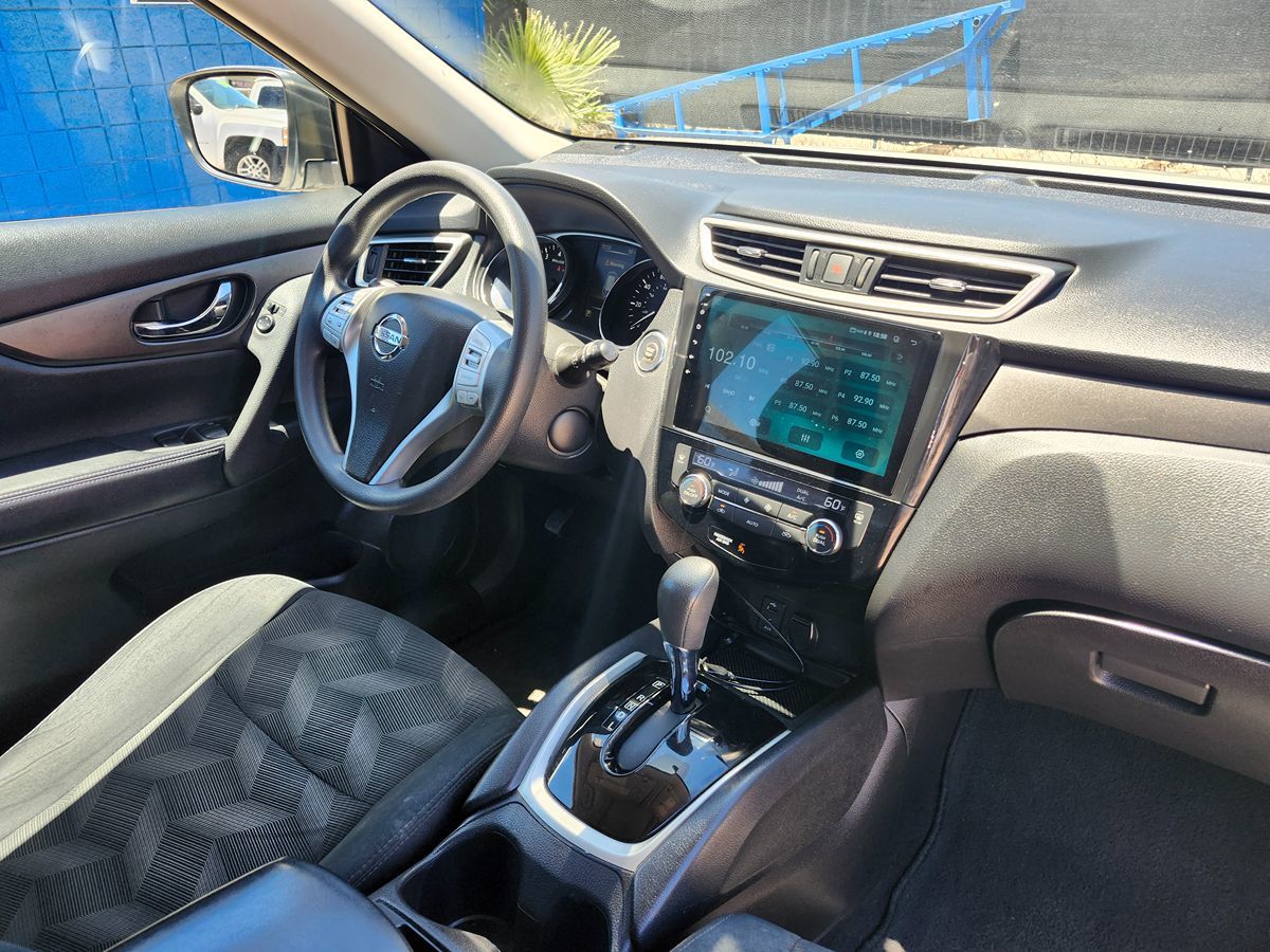 Nissan Rogue photo 21