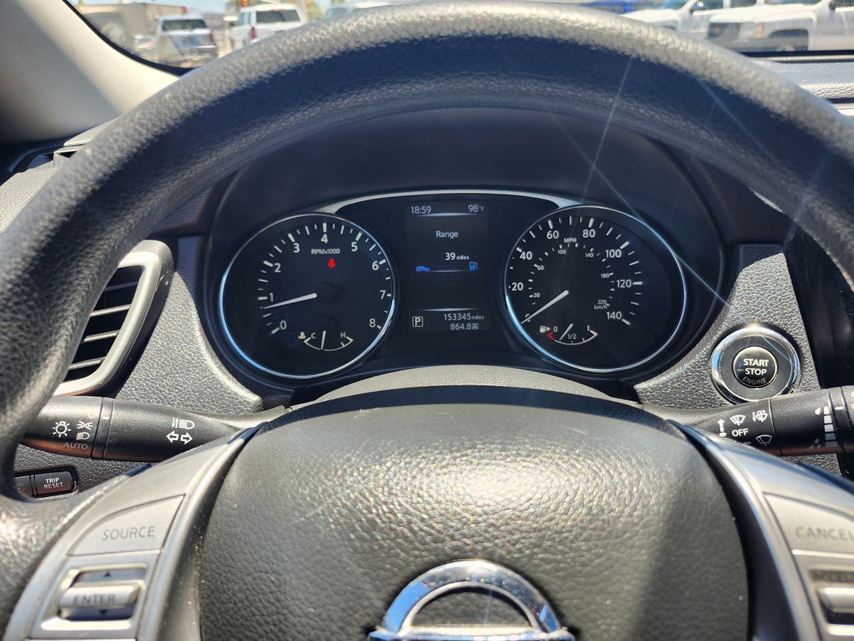 Nissan Rogue photo 26