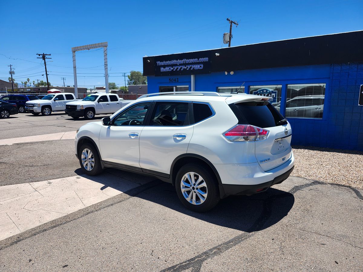 Nissan Rogue photo 4