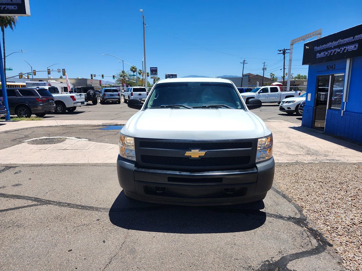Chevrolet Silverado photo 6