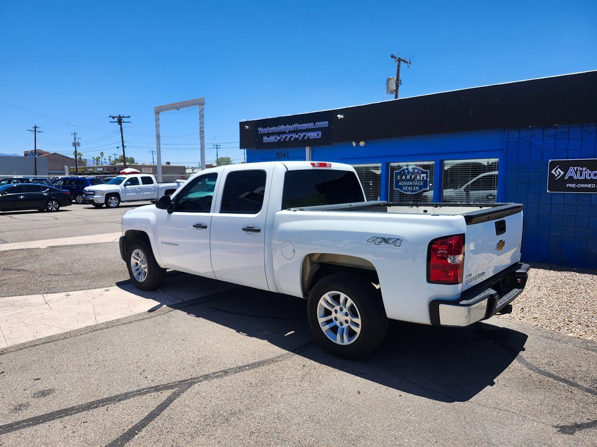 Chevrolet Silverado photo 4