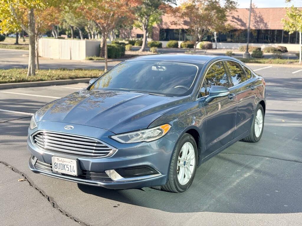 2018 Ford Fusion SE - Photo 4