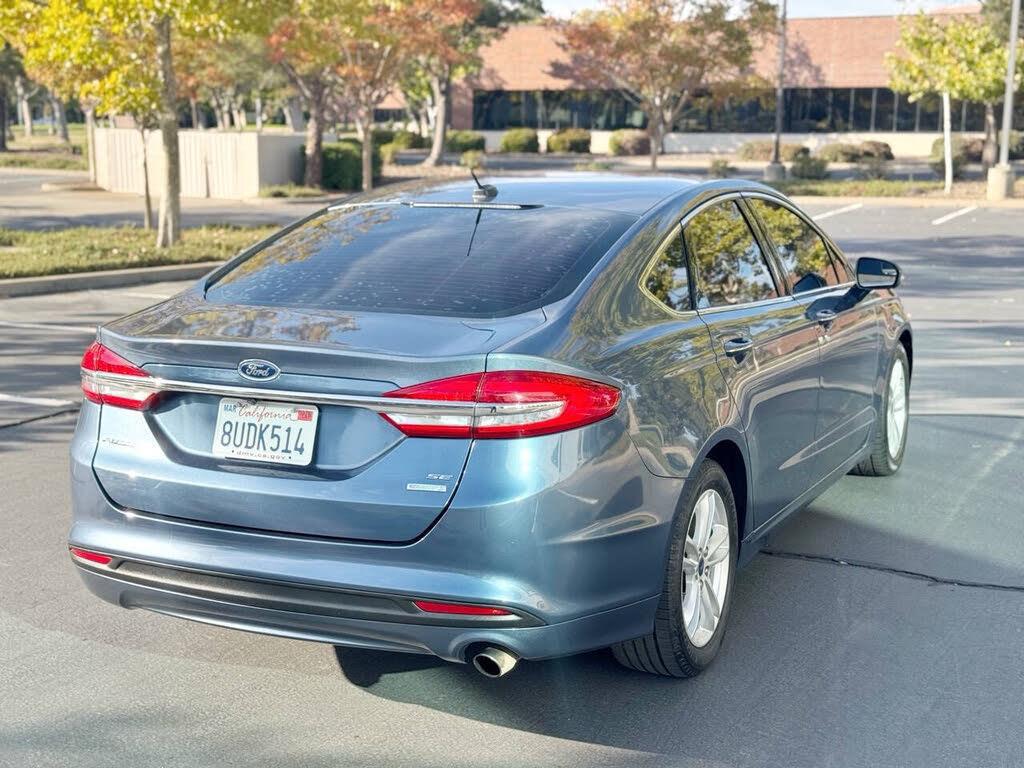 2018 Ford Fusion SE - Photo 8