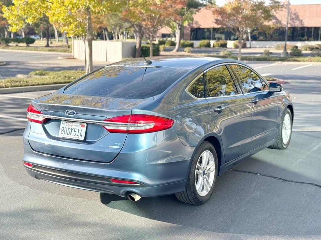 2018 Ford Fusion SE - Photo 9