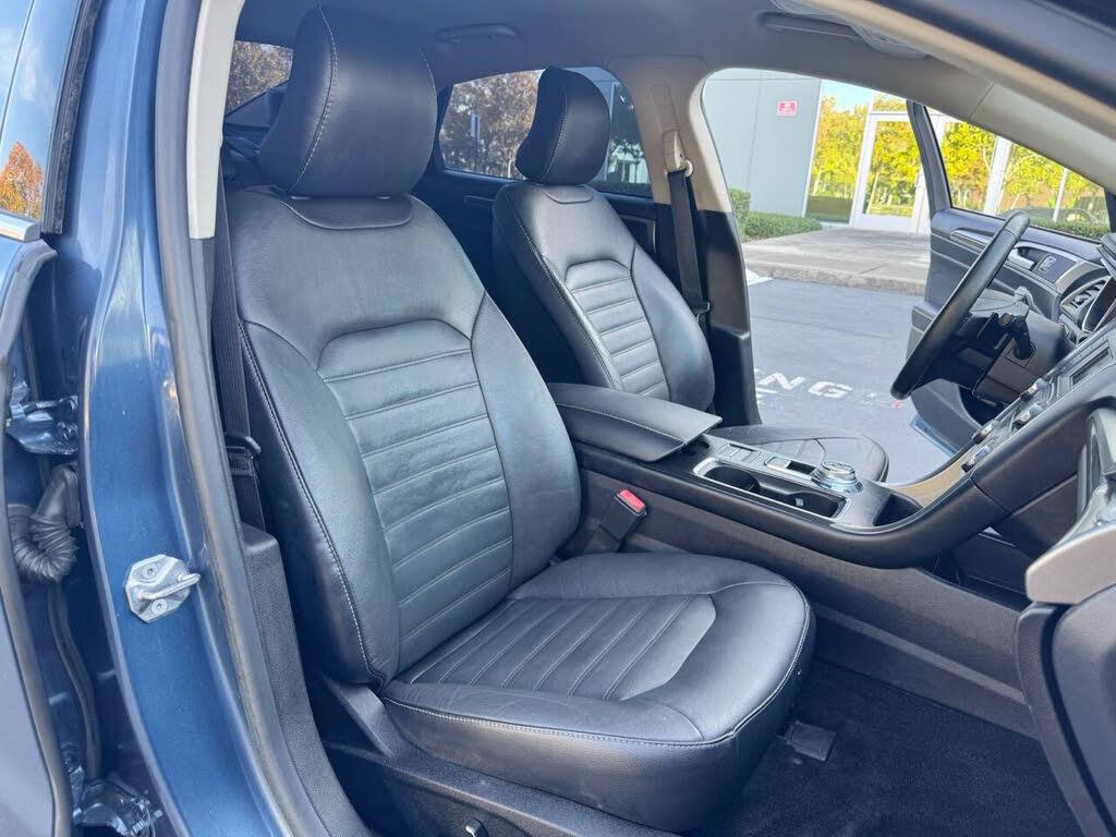 2018 Ford Fusion SE - Photo 14