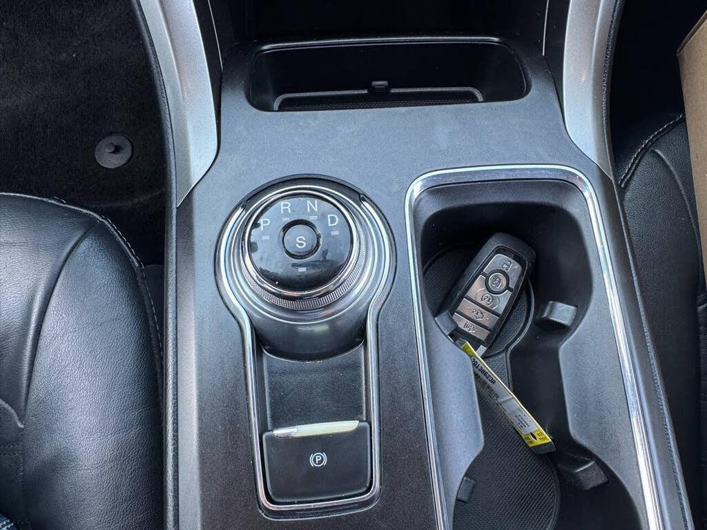 2018 Ford Fusion SE - Photo 29