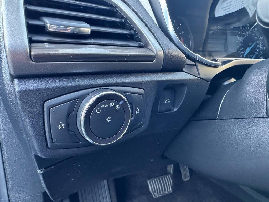 2018 Ford Fusion SE - Photo 32