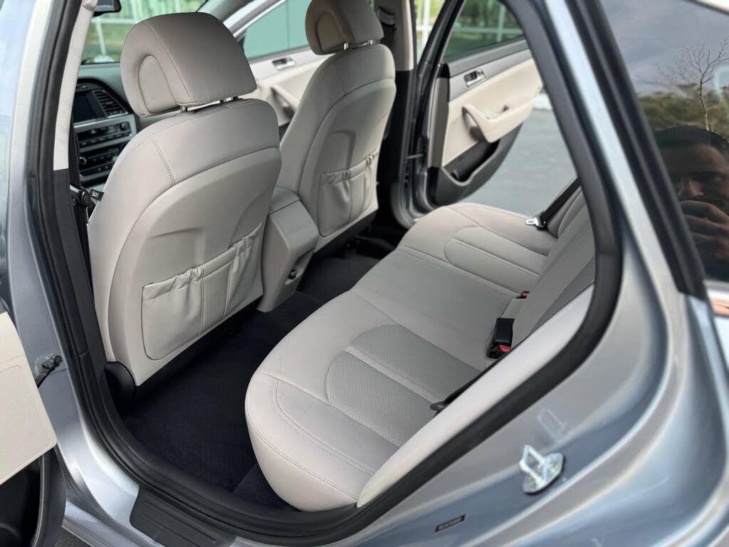 2017 Hyundai Sonata SE - Photo 19